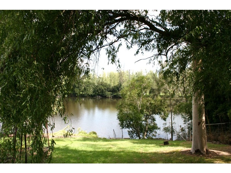 8 Grey Street, Clarence Town NSW 2321