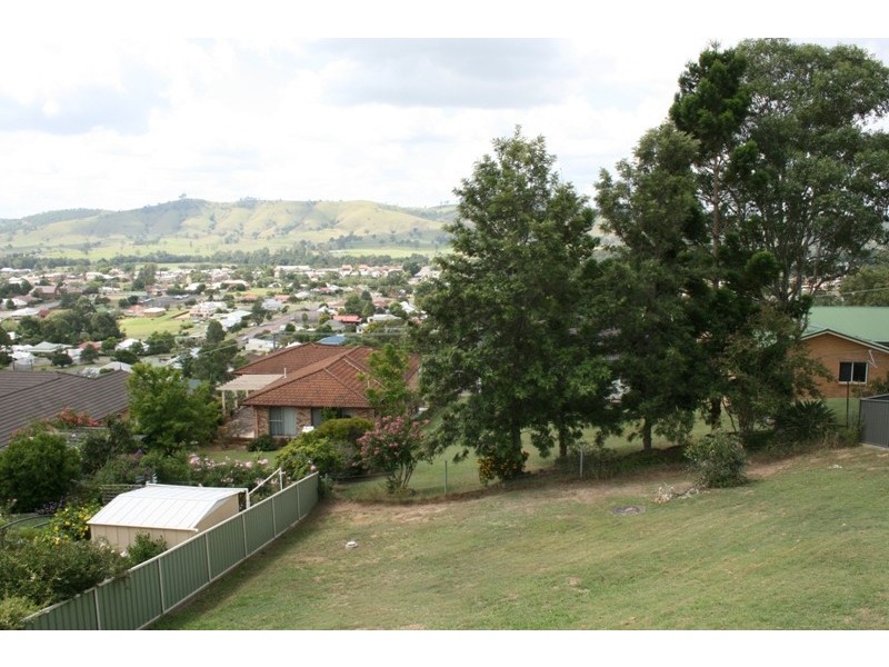 25 Hospital Road, Dungog NSW 2420