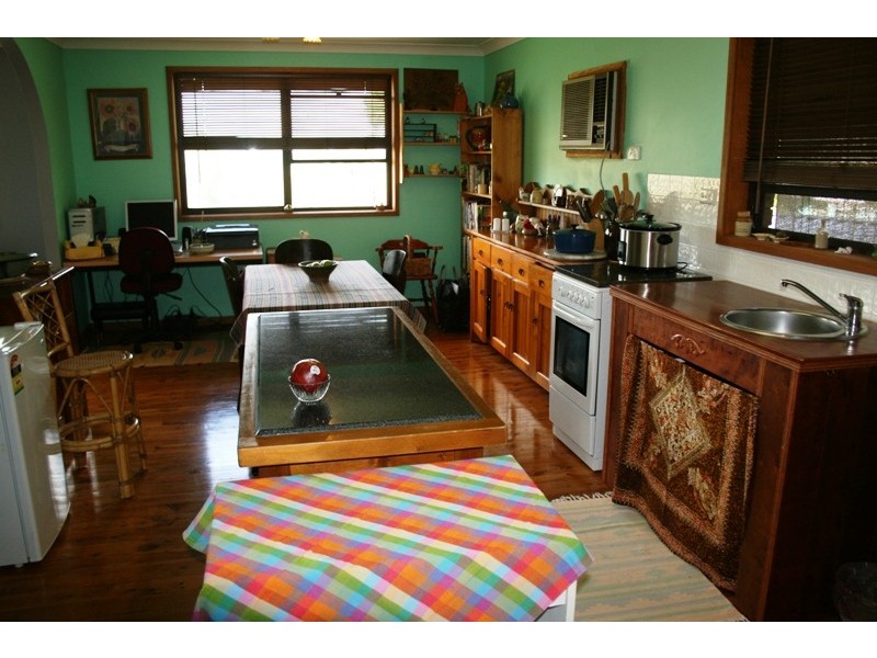 2 Baird Street, Dungog NSW 2420