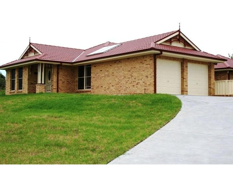 10 Williams Place, Dungog NSW 2420