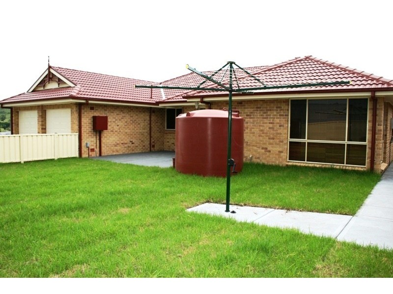 10 Williams Place, Dungog NSW 2420