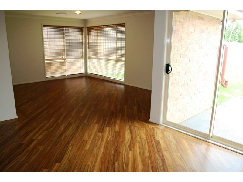 10 Williams Place, Dungog NSW 2420