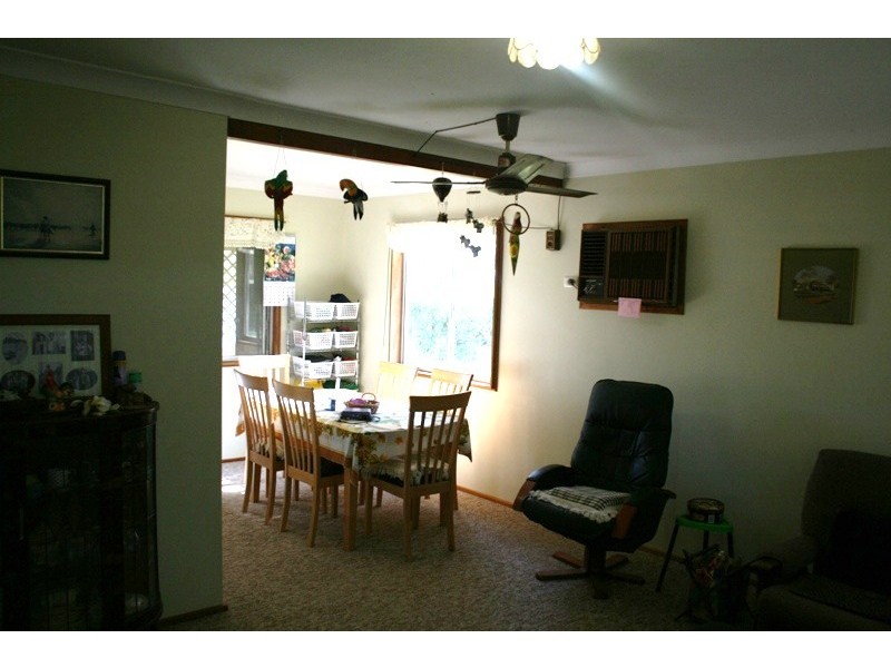 25 Brewers Lane, Dungog NSW 2420