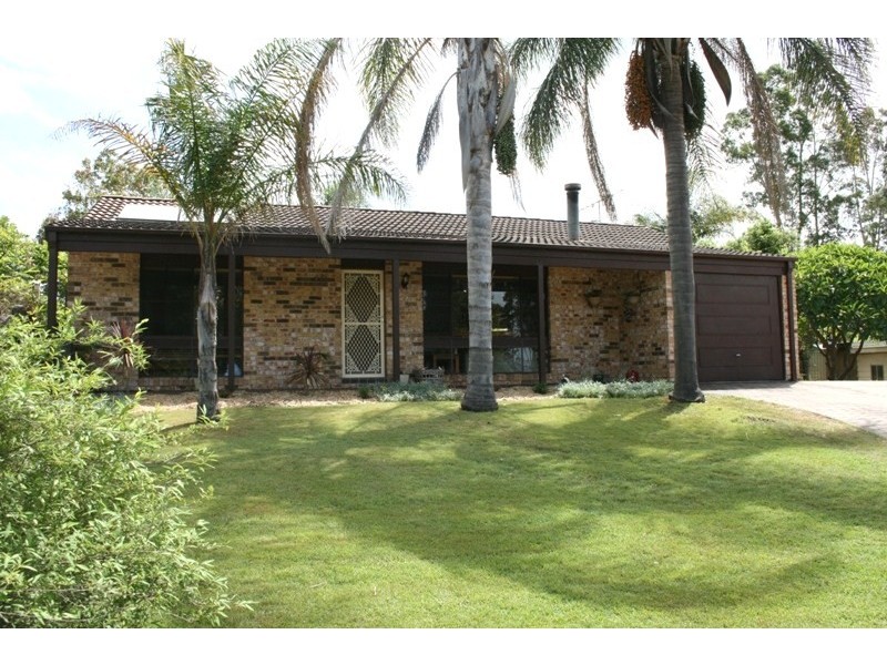 10 Robertson Close, Dungog NSW 2420