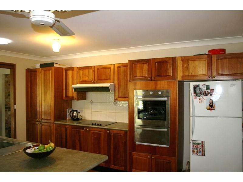 10 Robertson Close, Dungog NSW 2420