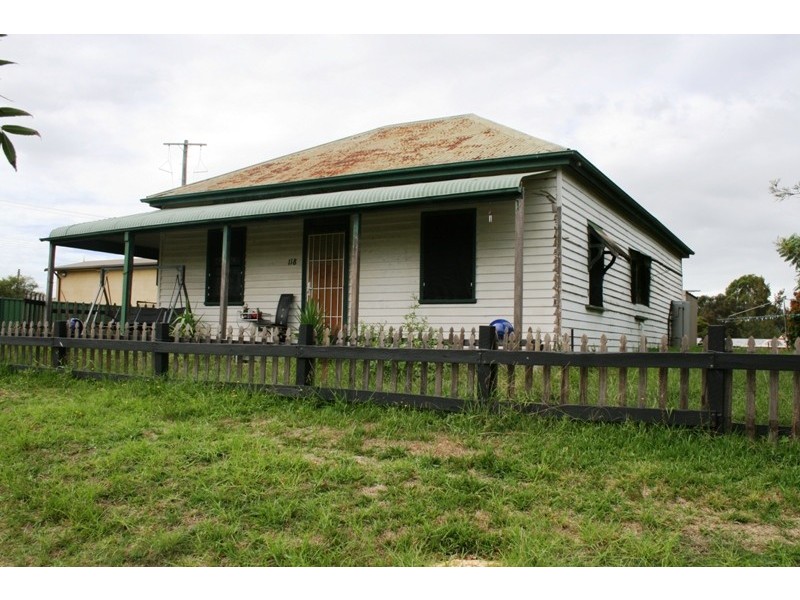 118 Queen Street, Clarence Town NSW 2321