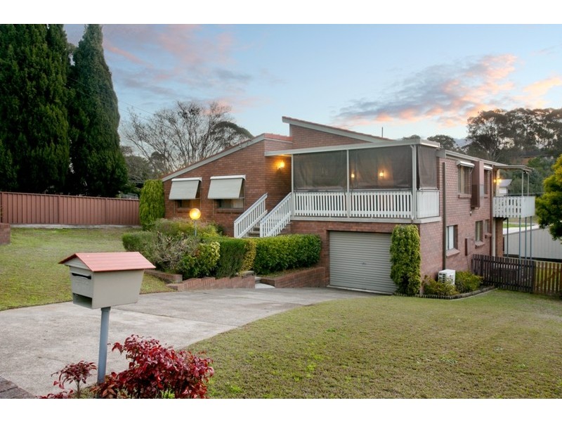 18 Abelard Street, Dungog NSW 2420