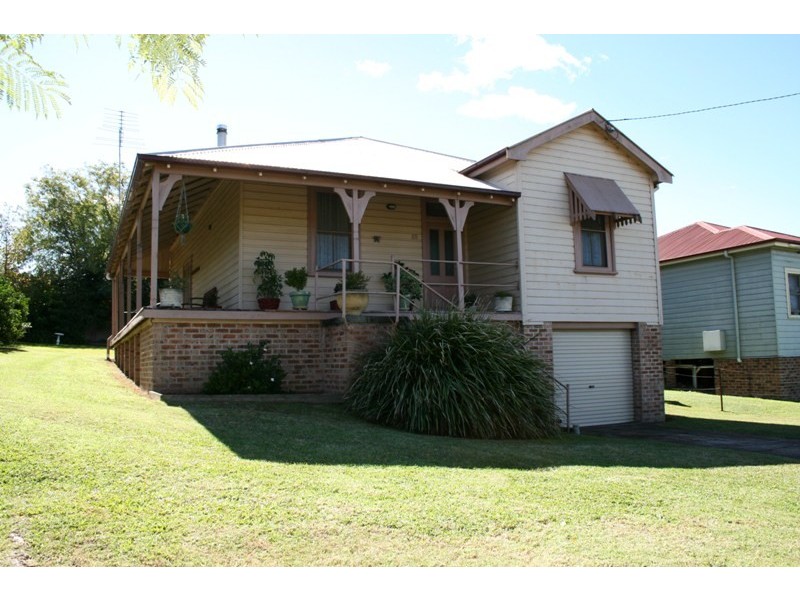 65 Chapman Street, Dungog NSW 2420