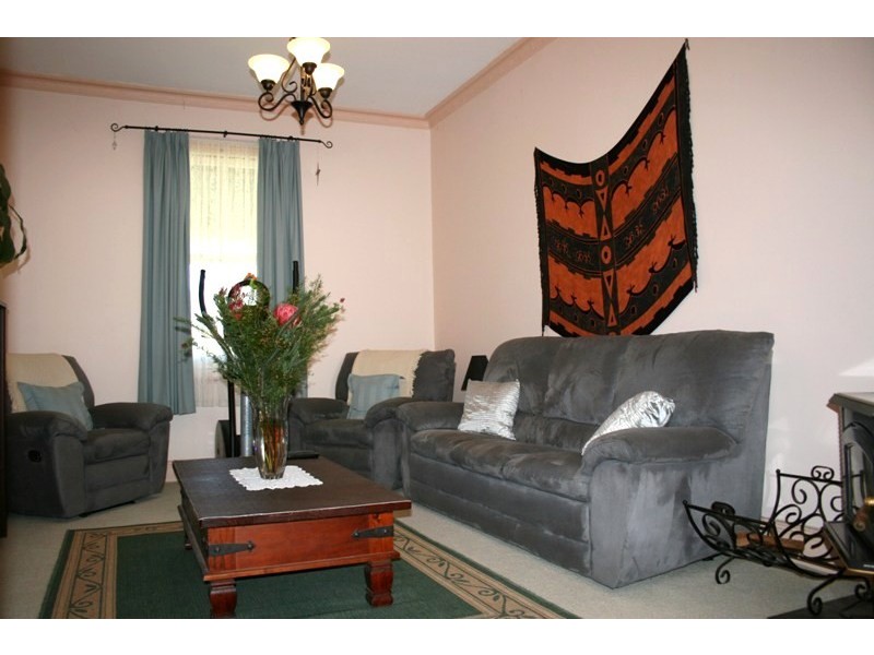 65 Chapman Street, Dungog NSW 2420