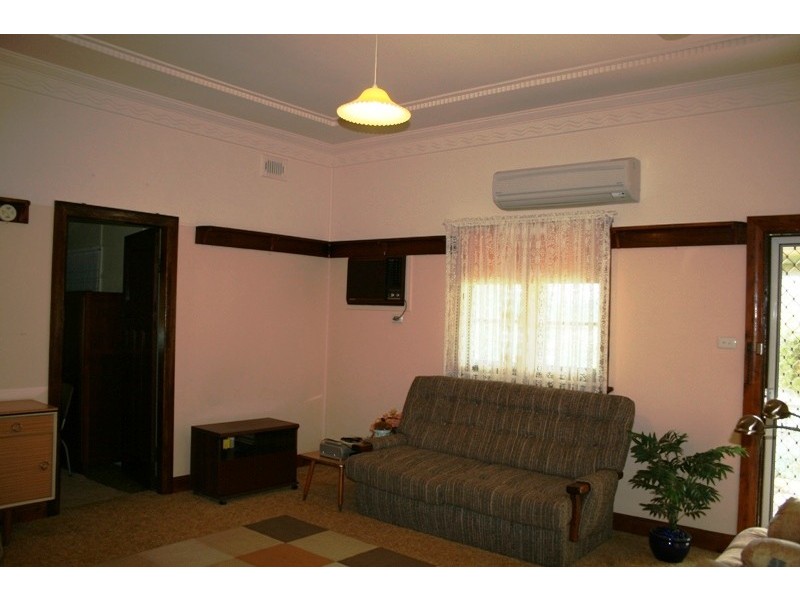 16 Mackay Street, Dungog NSW 2420