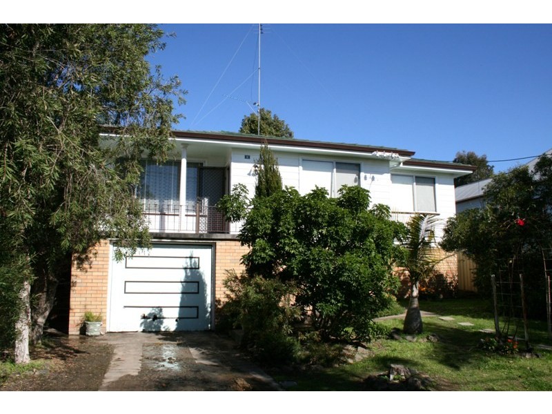 6 Common Road, Dungog NSW 2420