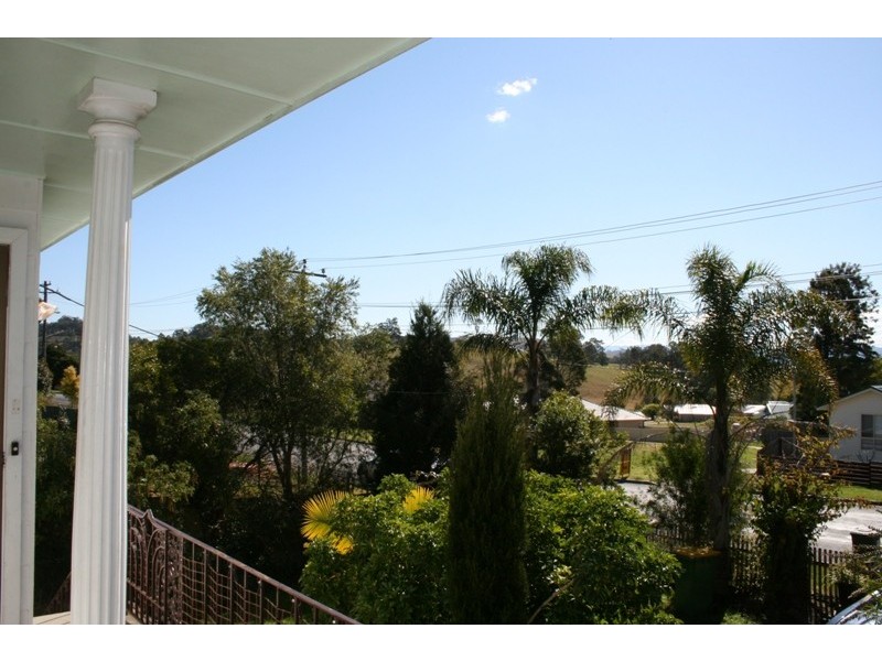 6 Common Road, Dungog NSW 2420
