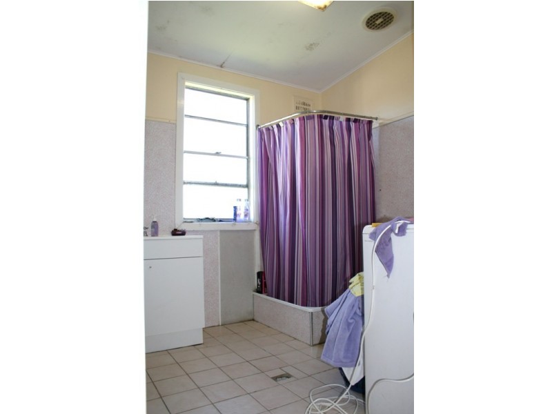 298 Dowling Street, Dungog NSW 2420