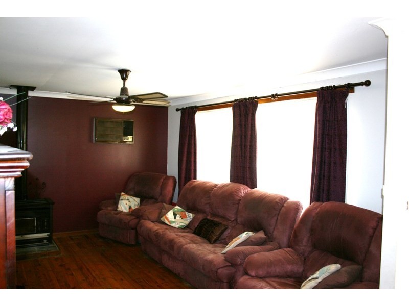 49 Russell Street, Clarence Town NSW 2321