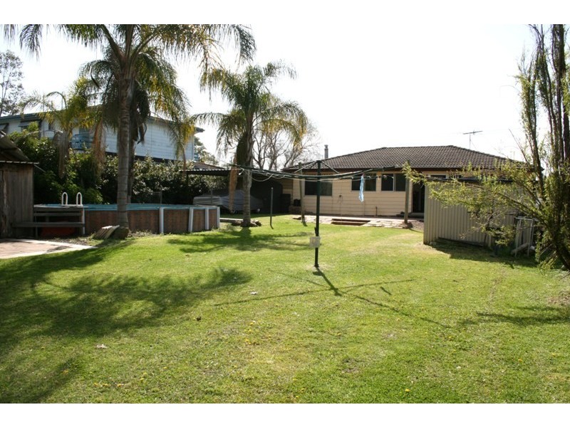 49 Russell Street, Clarence Town NSW 2321