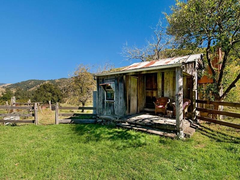 Cnr Paterson and Boonabilla Road, Gresford NSW 2311