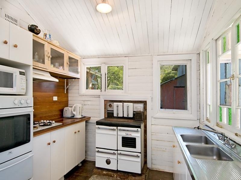 Cnr Paterson and Boonabilla Road, Gresford NSW 2311