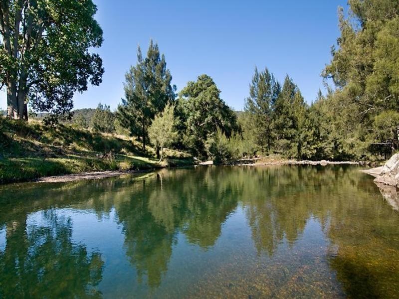 Cnr Paterson and Boonabilla Road, Gresford NSW 2311