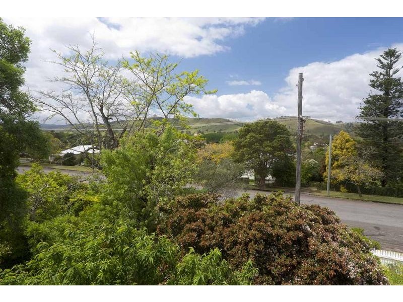 26 Dowling Street, Dungog NSW 2420