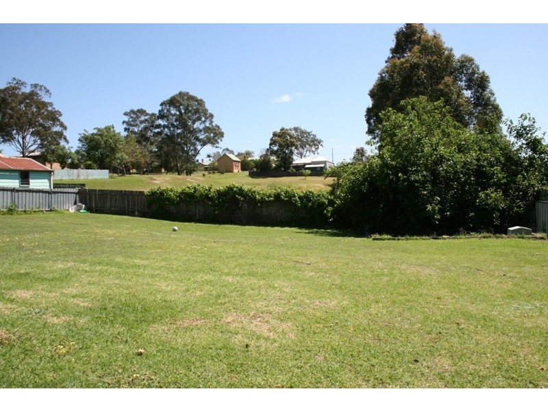 21 Myles Street, Dungog NSW 2420