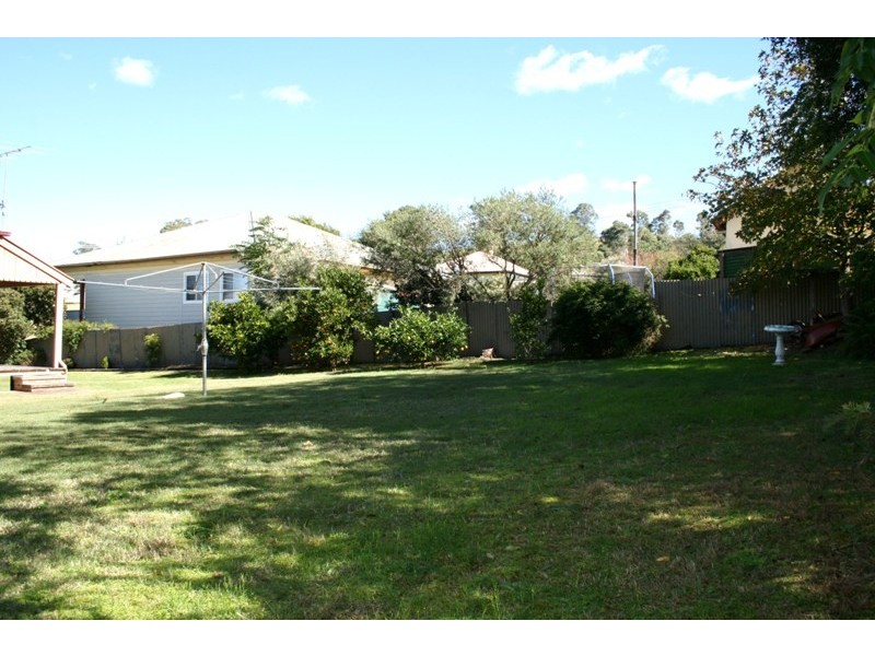 65 Chapman Street, Dungog NSW 2420