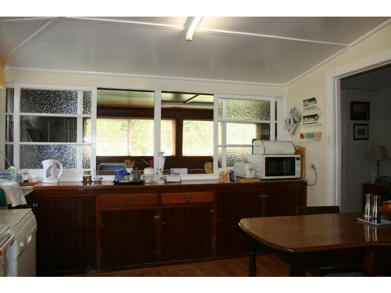 128 Sandy Creek Road, Dungog NSW 2420