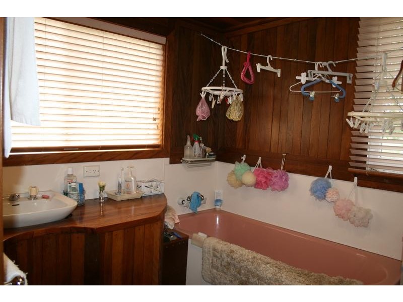 128 Sandy Creek Road, Dungog NSW 2420