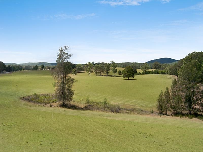 . Limeburners Creek Road, Clarence Town NSW 2321
