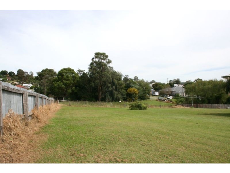 104 Abelard Street, Dungog NSW 2420