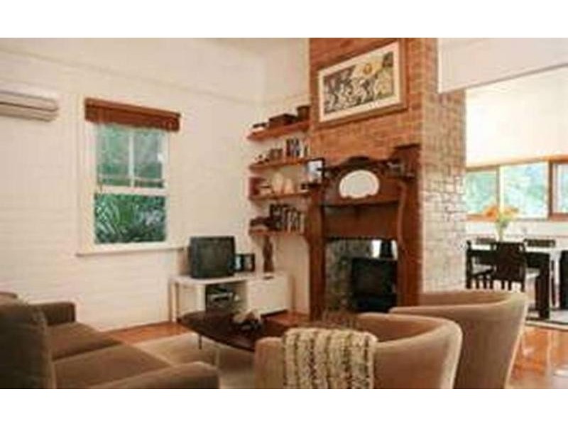 40 Lord Street, Dungog NSW 2420