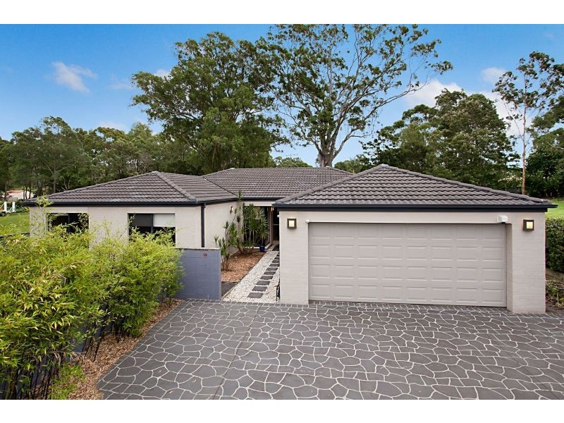 2/12 Warren Street, Seaham NSW 2324