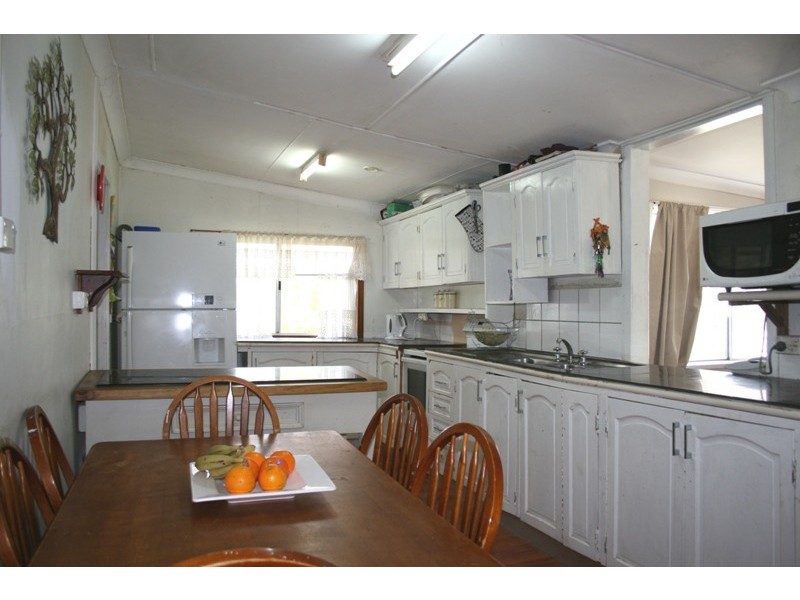 18 Lowe Street, Clarence Town NSW 2321