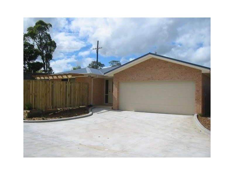 4/21 Hillview Avenue, Dungog NSW 2420