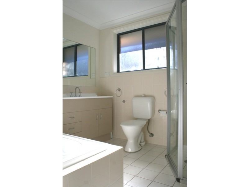4/21 Hillview Avenue, Dungog NSW 2420