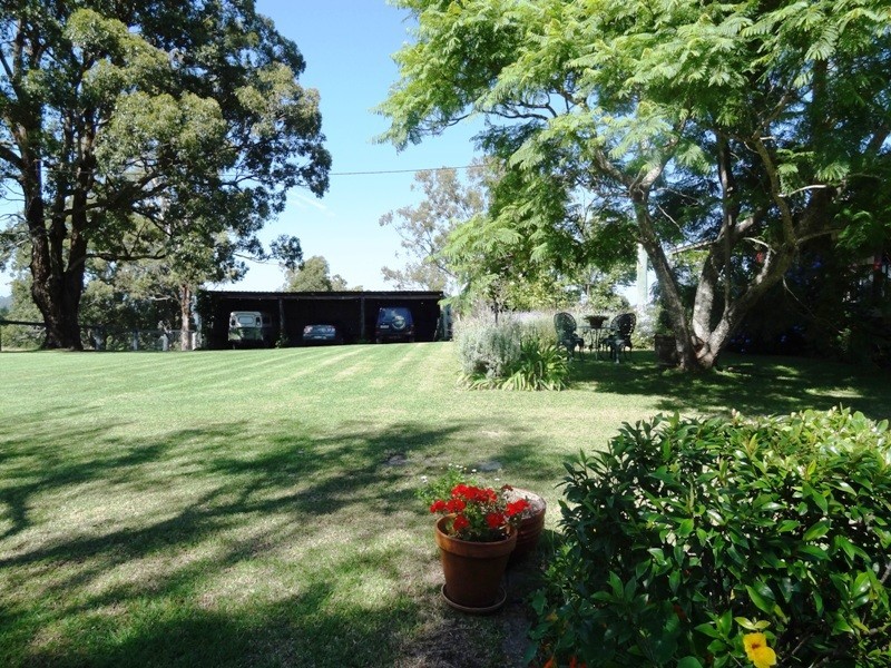 60 Brewers Road, Dungog NSW 2420