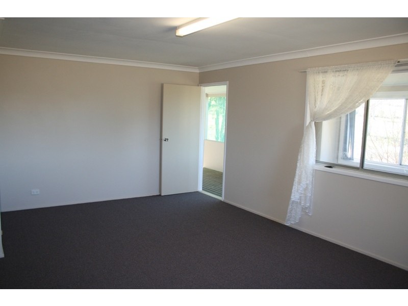 85 Wade Street, Dungog NSW 2420