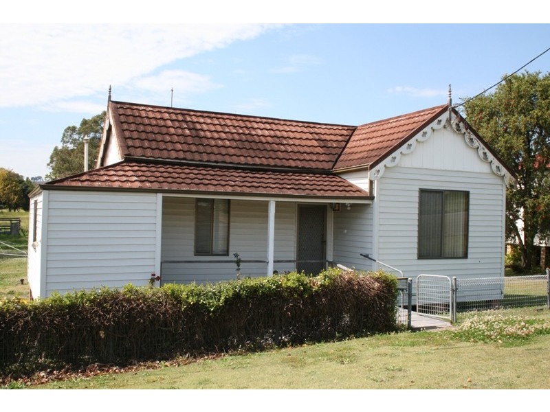 57 Lord Street, Dungog NSW 2420