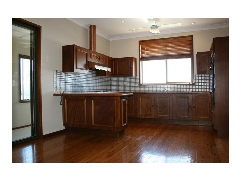 14 Hospital Road, Dungog NSW 2420