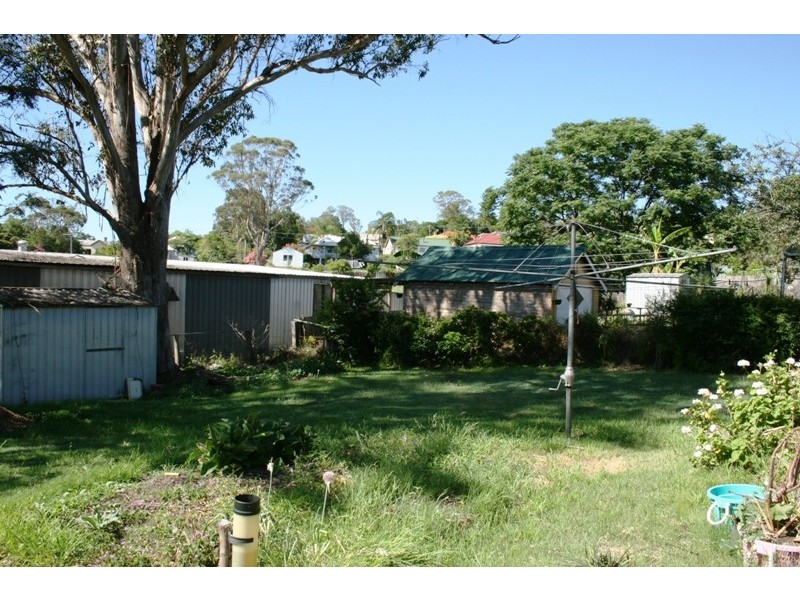 6 Scott Avenue, Dungog NSW 2420