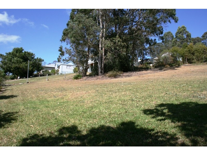 18 Hancock Avenue, Dungog NSW 2420