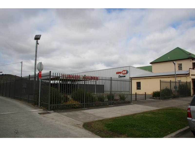 239-241 Dowling Street, Dungog NSW 2420