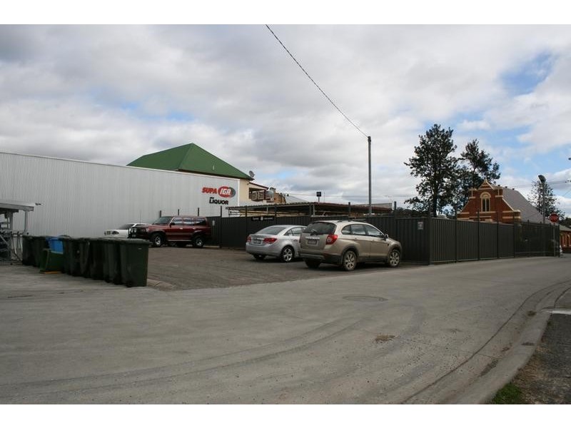 239-241 Dowling Street, Dungog NSW 2420