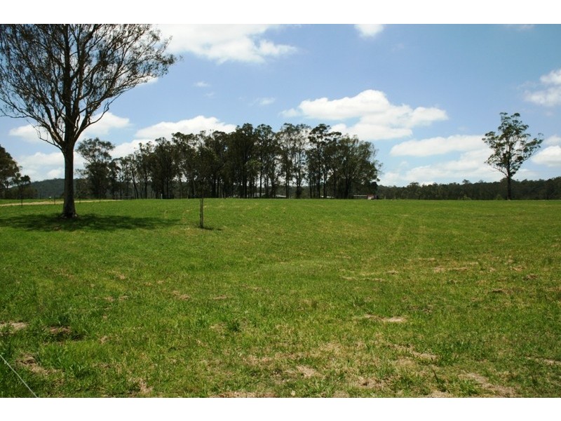 447-449 Limeburners Creek Road, Clarence Town NSW 2321