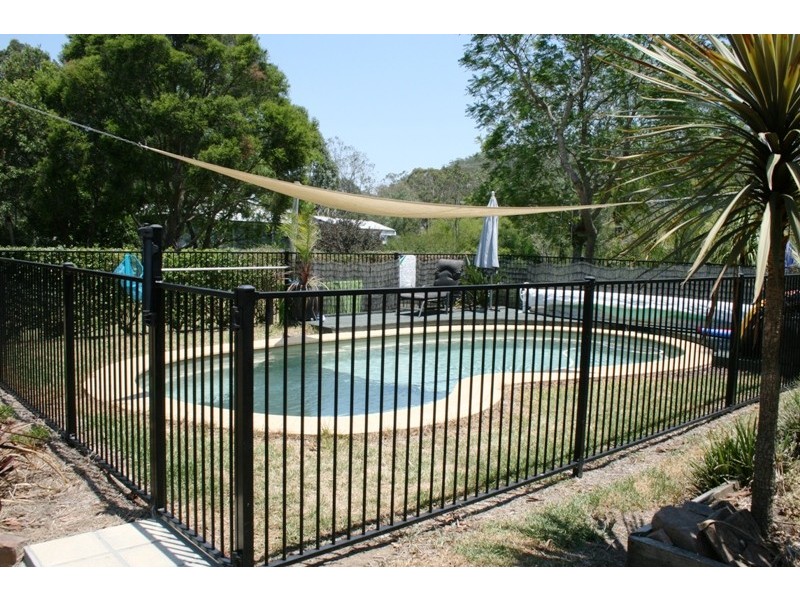 126 Hilldale Road, Paterson NSW 2421