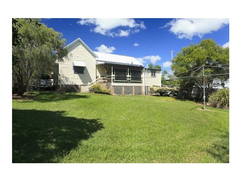 32 Fosterton Road, Dungog NSW 2420