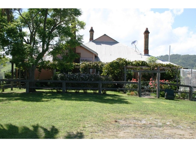 1800 Paterson River Road, Gresford NSW 2311