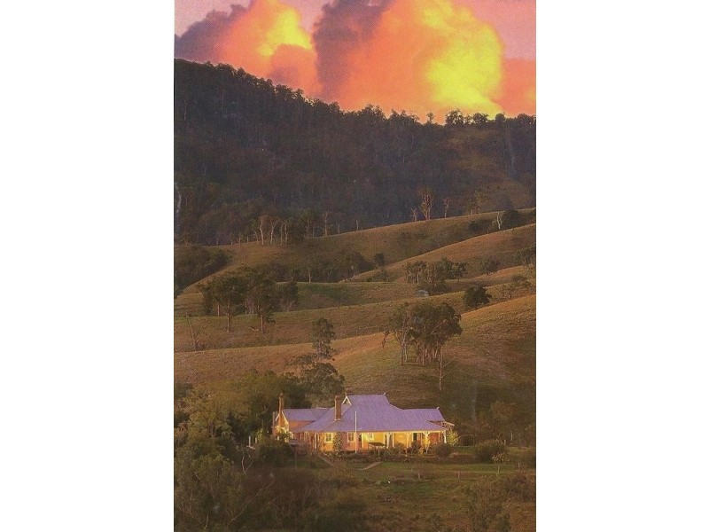 1800 Paterson River Road, Gresford NSW 2311