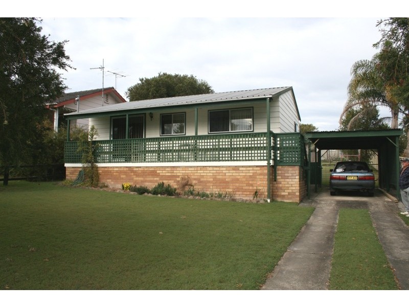 4 Common Road, Dungog NSW 2420