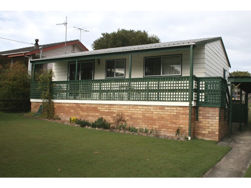 4 Common Road, Dungog NSW 2420