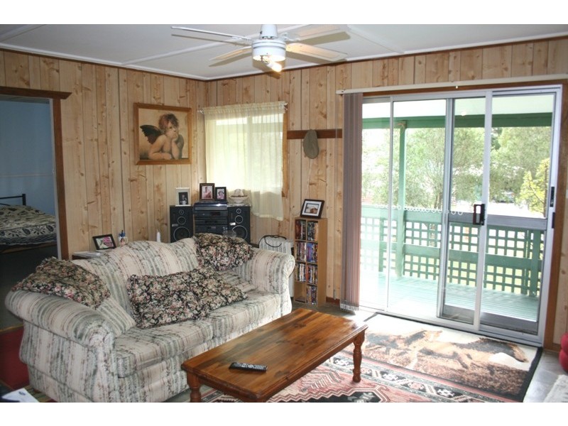 4 Common Road, Dungog NSW 2420